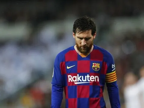 Sau tất cả, "báu vật" của Barca chỉ còn sự cô đơn!