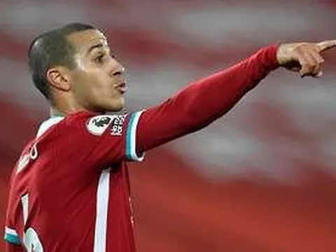Sau tất cả, Klopp nói lời tâm can về Thiago