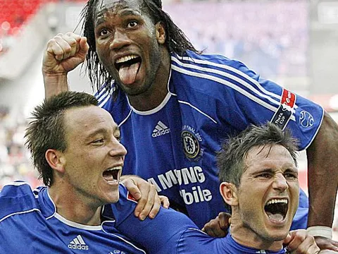 Sau tất cả, "trục quái vật" Terry - Lampard - Drogba đã trở lại?