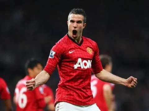 Sau tất cả, Van Persie tiết lộ lý do không mặc áo số 9 Man Utd