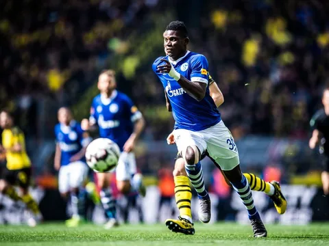 Schalke sẽ trở lại với cuộc trẻ hóa đội hình