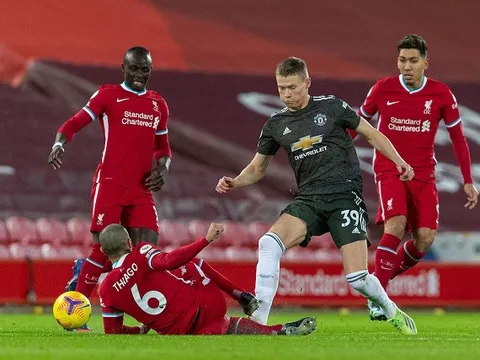 Scott McTominay đã vô hiệu hóa hàng công Liverpool như thế nào?