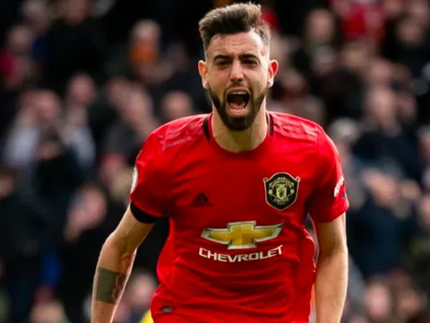 "Bruno Fernandes xứng đáng là đội trưởng Man Utd"