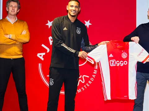 CHÍNH THỨC! Van der Sar hoàn tất HĐ đắt kỷ lục từ Premier League