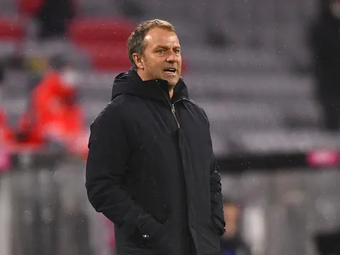 Bayern Munich gục ngã, HLV Hansi Flick có lý do để thất vọng