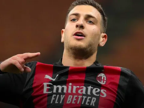 Trở lại Old Trafford, Dalot khẳng định 1 câu khiến CĐV Quỷ đỏ đau lòng