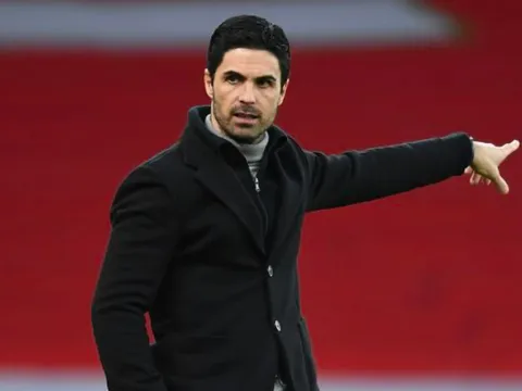 Quá điên rồ, Mikel Arteta có thể dẫn dắt Barcelona