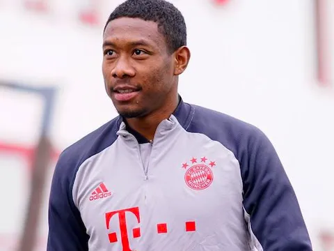 Bẻ lái không ngờ, Alaba trên đường tới Premier League