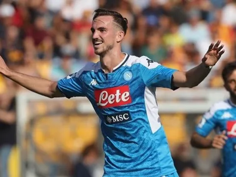 “Sếp lớn” có mặt ở Lecce, Barca chuẩn bị hỏi mua sao Napoli