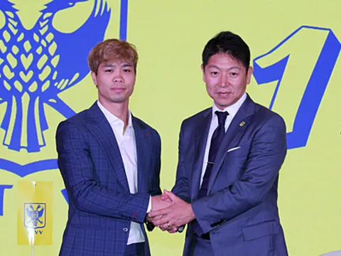 Sếp lớn Sint-Truidense tiết lộ lý do chiêu mộ bằng được Công Phượng