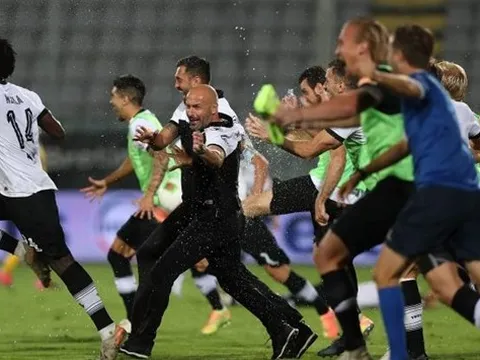 CHÍNH THỨC: Tân binh cuối cùng của Serie A 2020-21 lộ diện, Nesta chưa thể gặp lại Pirlo