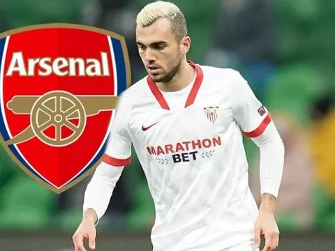 Lọt vào mắt xanh Arsenal, 'cột trụ xứ Andalusia' phá vỡ im lặng