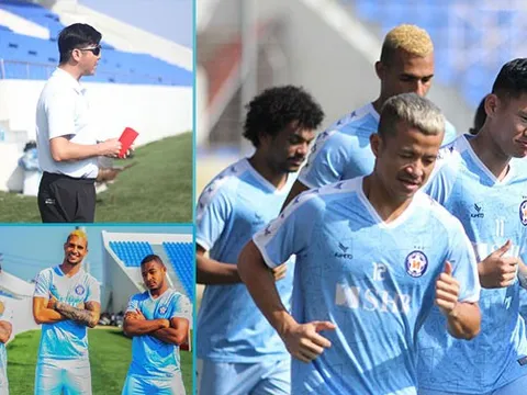 SHB Đà Nẵng hội quân sớm, HLV Huỳnh Đức lì xì cho các học trò