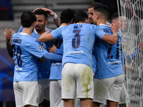 Silva, Jesus nổ súng, Man City thắng nhẹ nhàng Monchengladbach