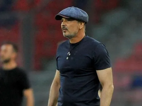 “Thật xấu hổ! Không ai khen ngợi chúng tôi sau trận thắng Inter Milan”