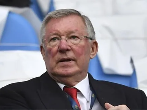 Sir Alex phản ứng ra sao khi Man Utd đè bẹp Watford?