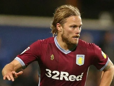 Bị Villa thải hồi, ''thần Thor'' vẫn thu hút bộ đôi Championship