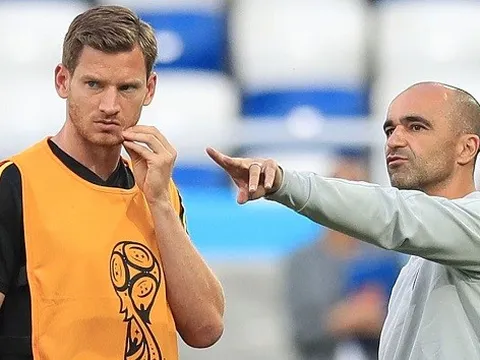 'Anh ấy ngồi dự bị là điều tích cực cho chúng tôi'