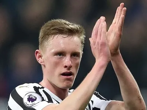 Fan Man Utd: "Bạo chi vì cậu ấy, Ed Woodward đi là vừa"