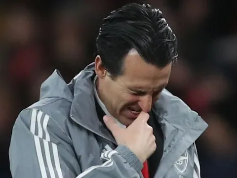Chấn động Emirates! Emery cay cú vạch trần sao Arsenal thái độ lồi lõm
