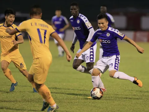 Lần đầu tiên HLV Park Hang-seo nhận định về V-League