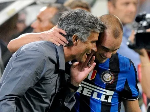 Sneijder tiết lộ cách quản lý cầu thủ của Mourinho, góp phần giúp Inter ăn ba