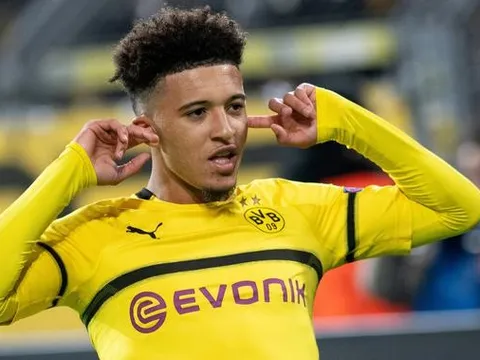 Sợ mất Sancho, Man United chuẩn bị giành sao 68 triệu bảng với Man City