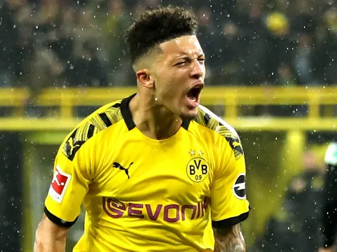 Sợ mất Sancho, Man United đưa "siêu thần đồng" vào tầm ngắm