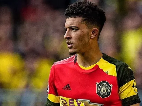 SỐC! 'Bom tấn' 120 triệu bảng công khai bán mình cho Man United?