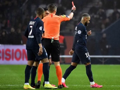 Nguyên nhân gây sốc ngăn Neymar sánh ngang hàng với Messi, Ronaldo