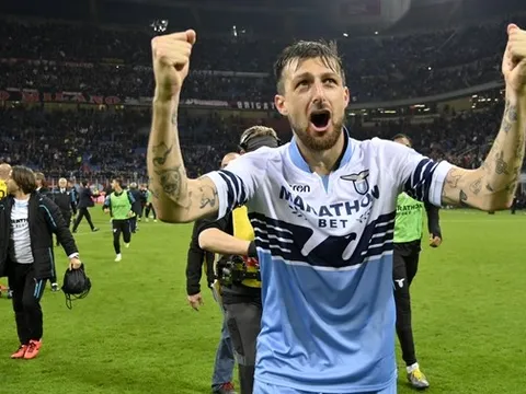 SỐC! Serie A sắp trở lại, sao Lazio chỉ trích Thủ tướng Italia