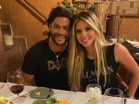 SỐC! Từ bỏ gia đình 12 năm, Hulk cưới... cháu gái của vợ