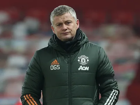 Tự biến mình thành khán giả, sao Man Utd làm đội nhà thua đau đớn