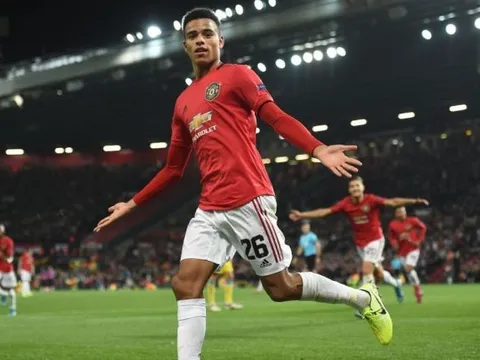 Solo ghi bàn tuyệt hảo, Mason Greenwood đi vào lịch sử Man Utd