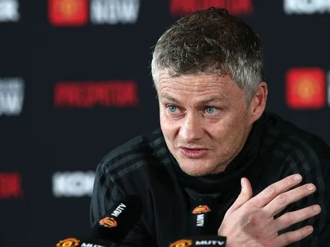 Solskjaer: "Con sư tử đó gõ cửa phòng tôi, hỏi khi nào được thi đấu"