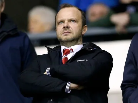 Solskjaer: "Bạn cần nói điều đó với Ed Woodward"
