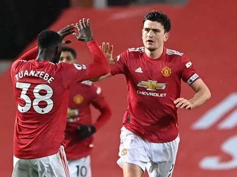 Solskjaer mắc sai lầm lớn, Maguire không phải là Cavani