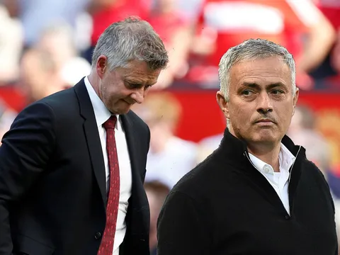 Man Utd vẫn thế, vì sao Solskjaer lại được đối xử tốt hơn Mourinho?