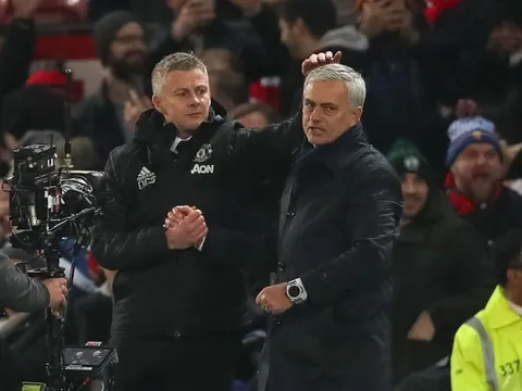 Solskjaer: "Mourinho phàn nàn điều đó khi trở lại Man Utd"