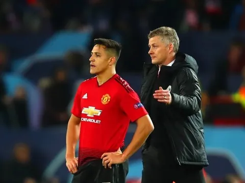 Solskjaer ra mặt, thẳng tay trừng phạt nặng Sanchez