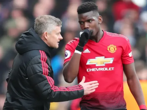 Solskjaer "tung chiêu" giữ Pogba: Làm đúng rồi, Ole!
