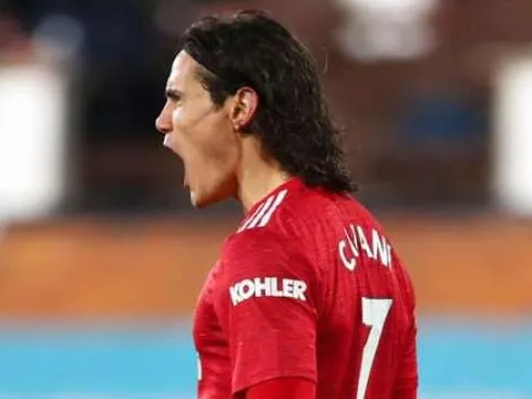 Solskjaer úp mở về tương lai của Cavani