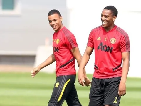 Song sát 'mới' tươi như hoa, Man Utd sẵn sàng cho trận đại chiến