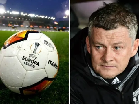 Soskjaer: "Bóng ướt, gió và mưa làm hại... Man Utd"