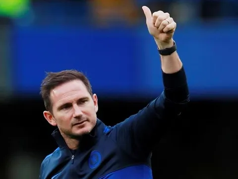 Lampard tuyên bố Chelsea ra sân là "chơi bóng quên ngày tháng"