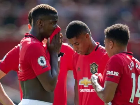 "Bây giờ họ chẳng giống Man Utd chút nào"