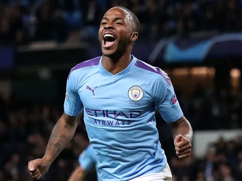 Sterling và Man City thiết lập kỷ lục khủng khi đấu Arsenal
