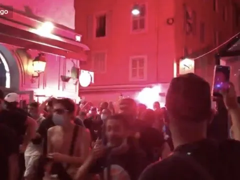 NHM Marseille tràn ra đường ăn mừng khi PSG không thể vô địch Champions League