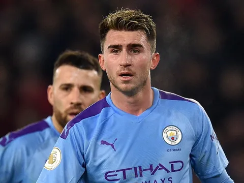 10 trung vệ PL được định giá cao nhất làng túc cầu sau phiên chợ Đông