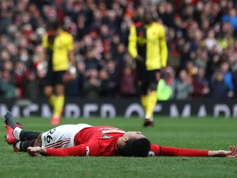 Sút tung lưới Watford, Greenwood lập kỷ lục khủng khiếp